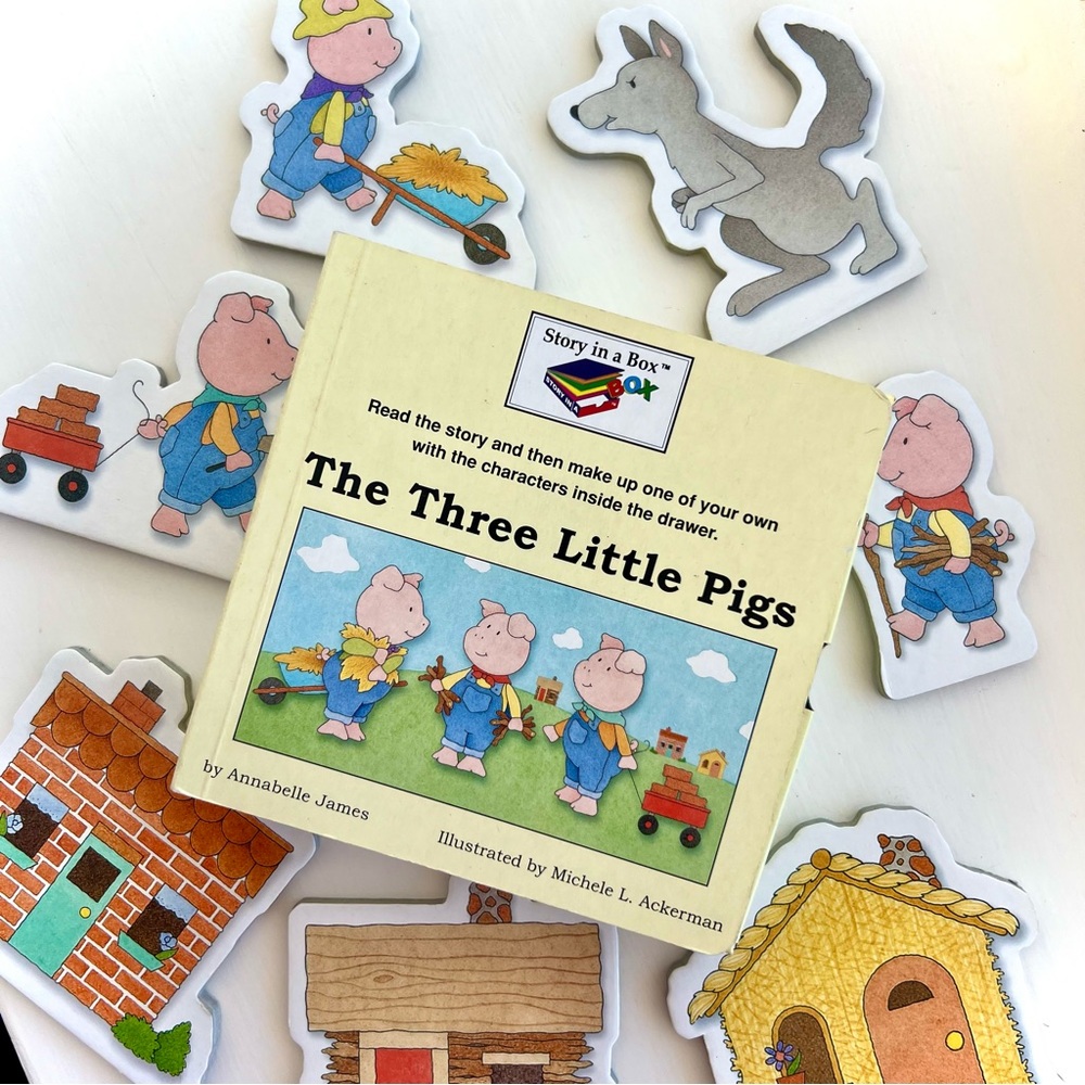 The Three Little Pigs Story in a Box Board Book Stand Up Characters & Houses Toy - Picture 12 of 12
